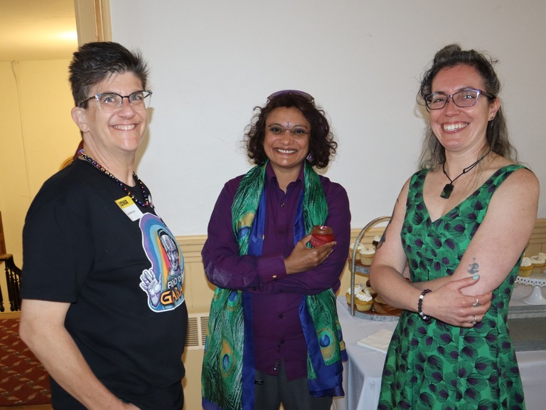 Lisa Martincik, Anaya Sen Gupta, Allison Jaynes